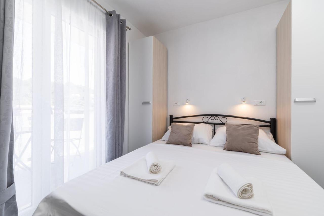 Maloa One Bedroom Apartment Смоквица Экстерьер фото